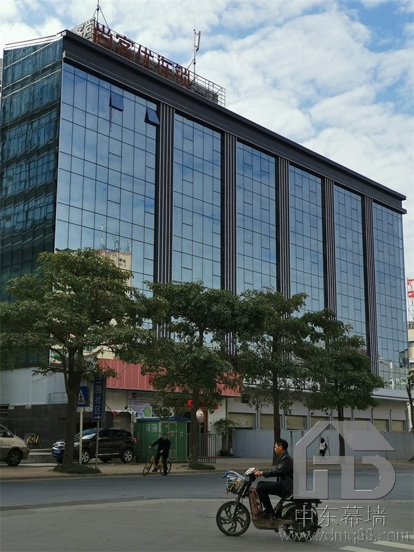 深圳福永半隱框玻璃幕墻安裝公司 深圳福永半隱框玻璃幕墻安裝公司