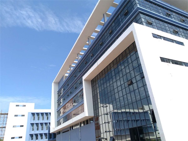 深圳玻璃幕墻施工價格 深圳玻璃幕墻施工價格