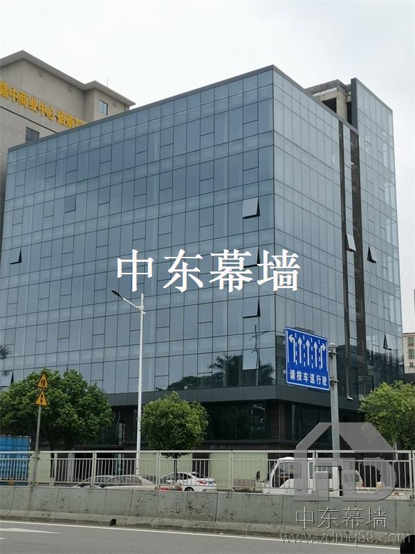 專業做玻璃幕墻公司